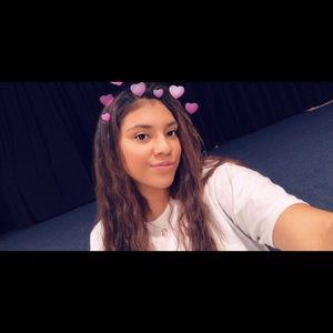 Meet your Posher, Celeste